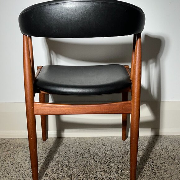 10019 Cow Horn Chair by Johannes Anderson - 1960's - Picture 2 of 5